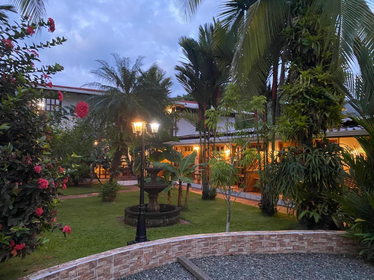 Posada Nena Caribe Puerto Viejo de Talamanca ภายนอก รูปภาพ