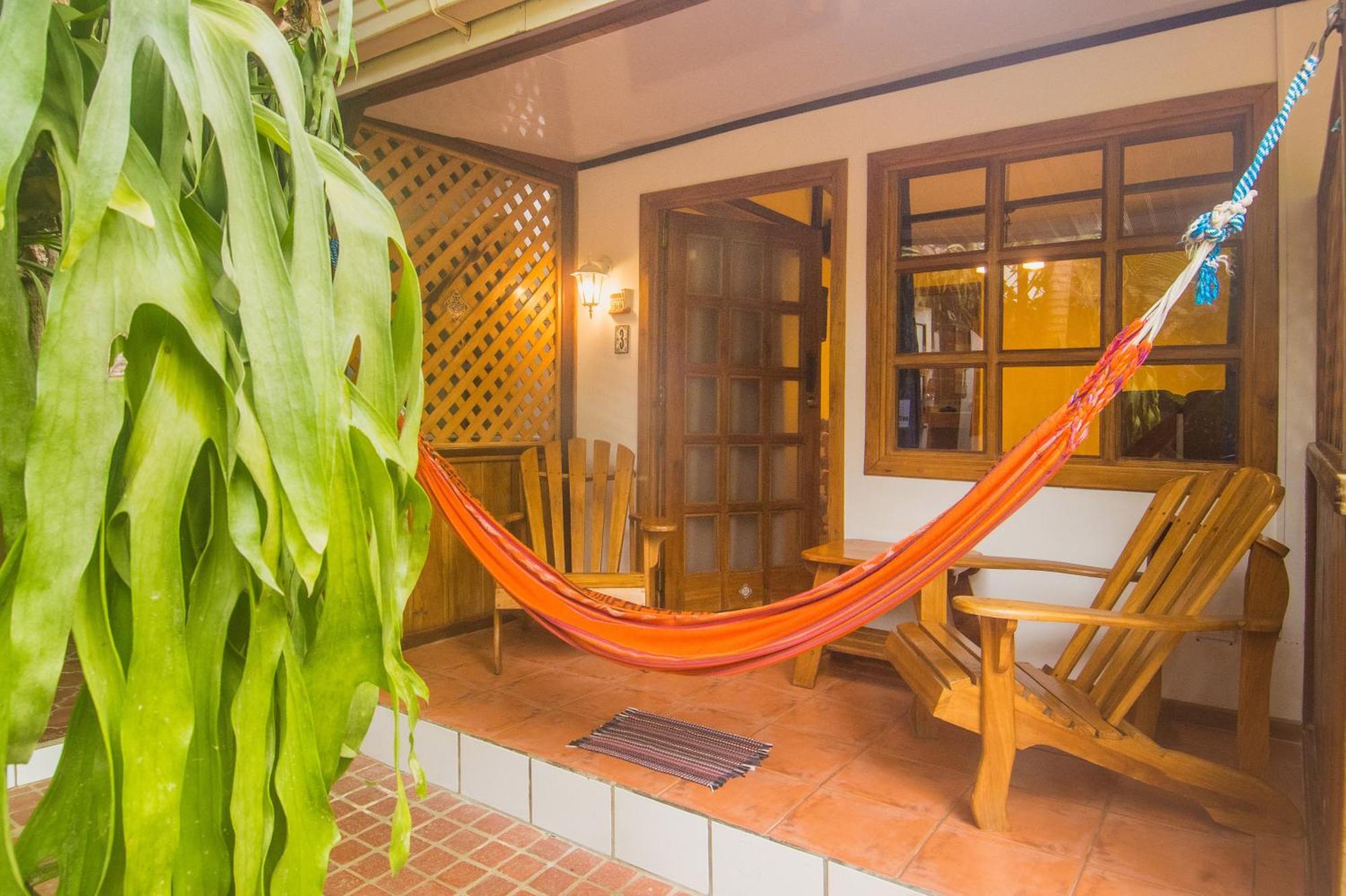 Posada Nena Caribe Puerto Viejo de Talamanca ภายนอก รูปภาพ