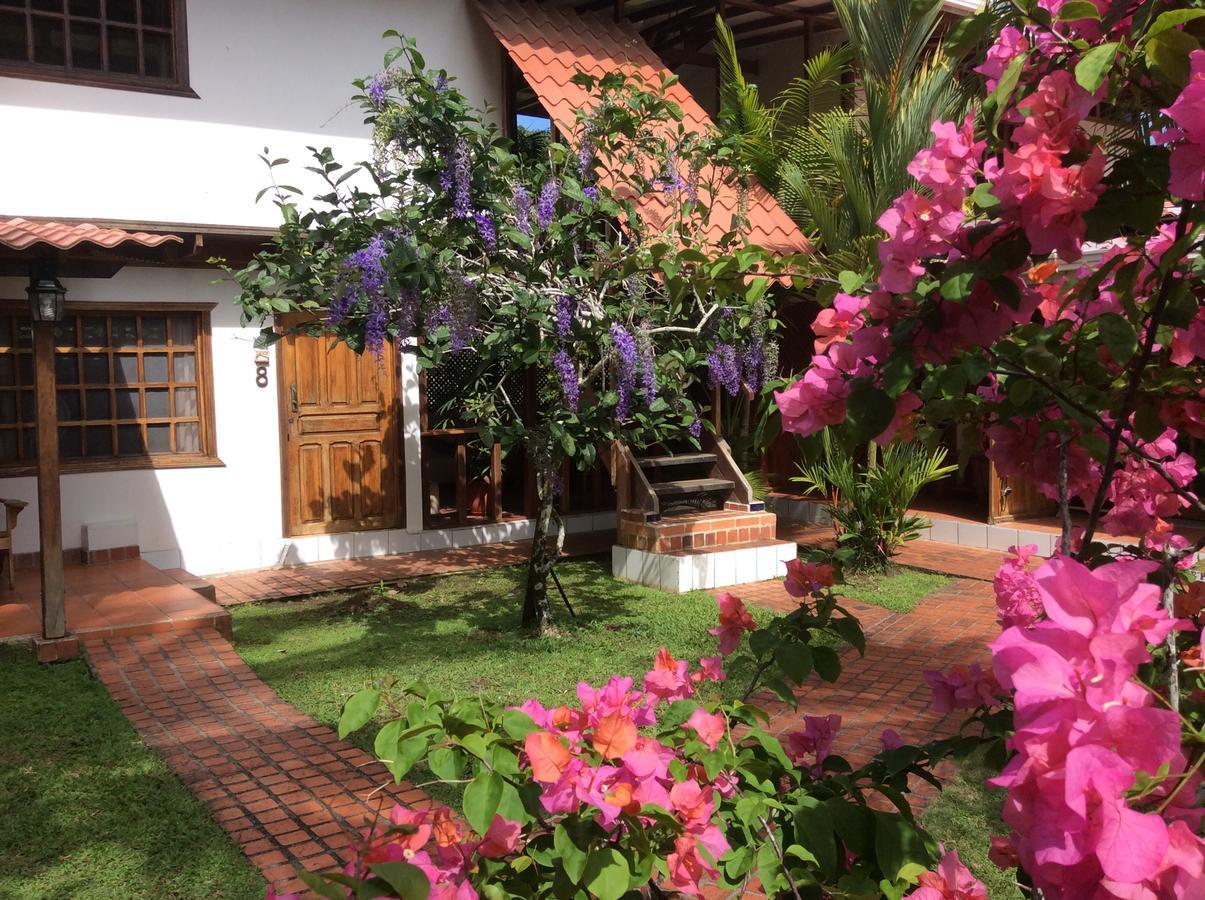 Posada Nena Caribe Puerto Viejo de Talamanca ภายนอก รูปภาพ