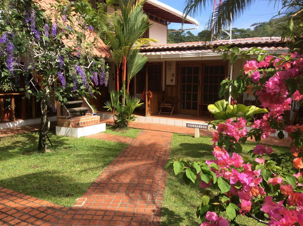 Posada Nena Caribe Puerto Viejo de Talamanca ภายนอก รูปภาพ